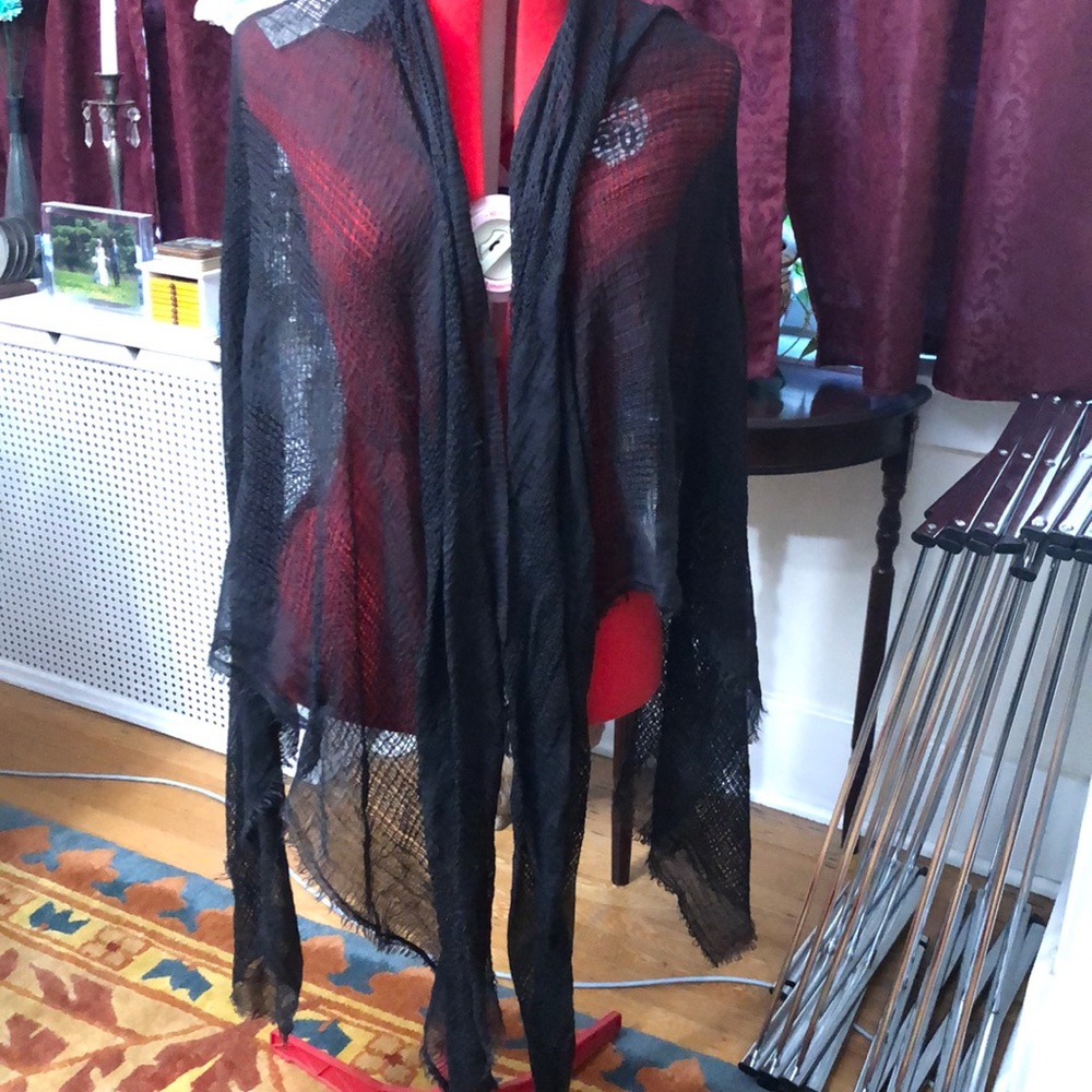 Black Calia Featherlite Convertible Scarf